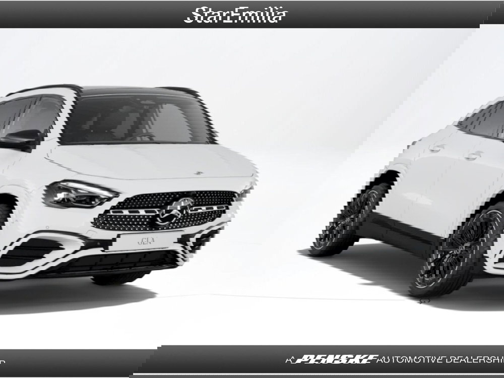 Mercedes-Benz GLA SUV nuova a Bologna