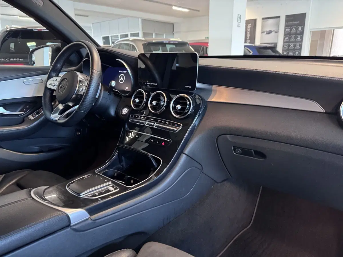 Mercedes-Benz GLC Coupé usata a Messina (9)