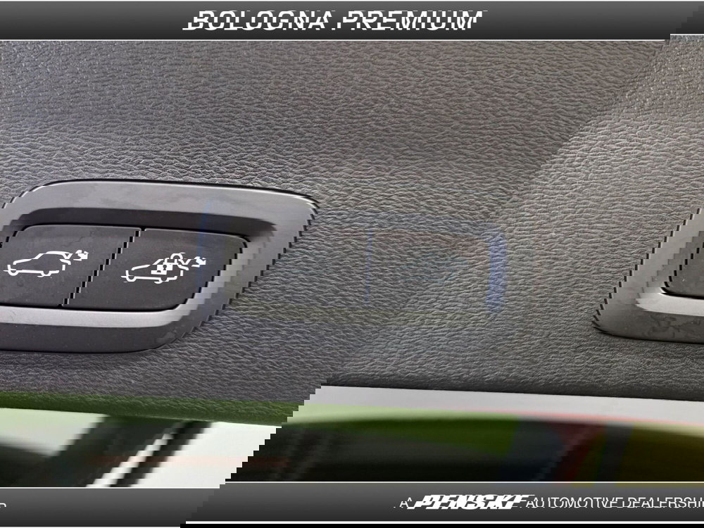 Volvo XC40 usata a Bologna (11)