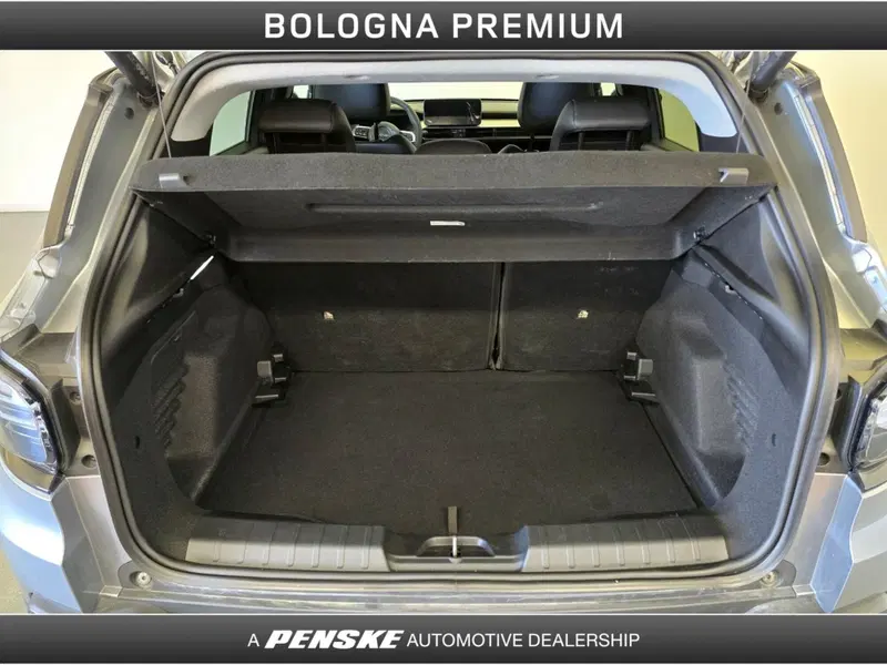 Jeep Avenger usata a Bologna (10)