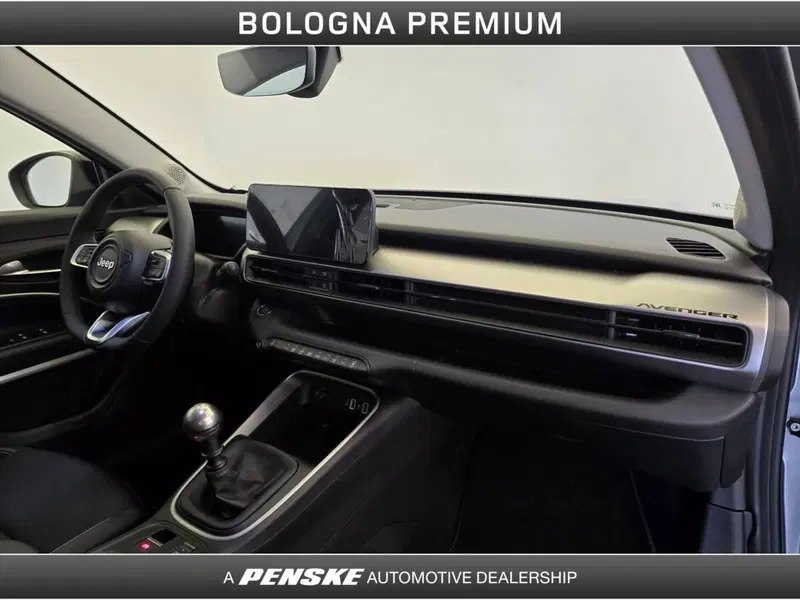 Jeep Avenger usata a Bologna (17)