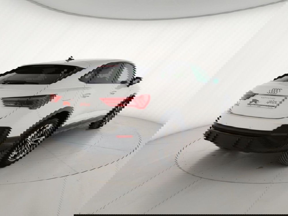 Audi Q3 Sportback usata a La Spezia (3)