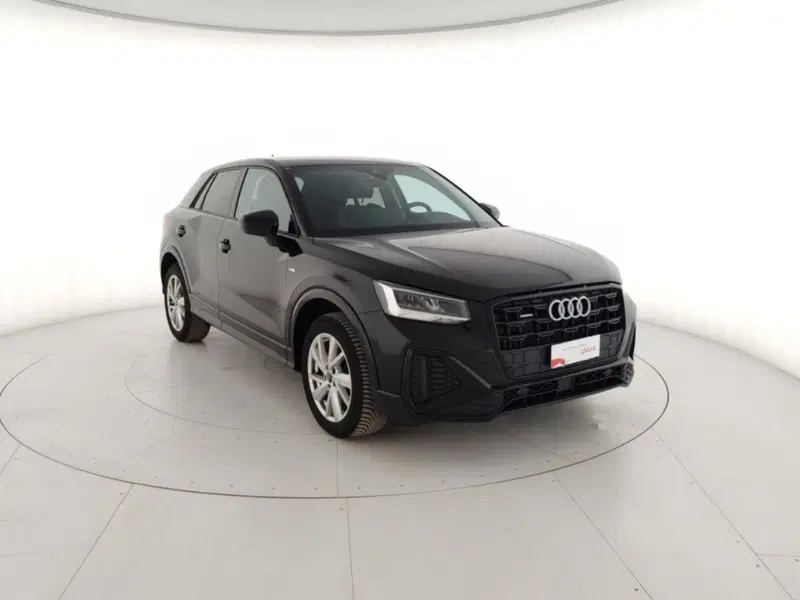Audi Q2 usata a Massa-Carrara (4)