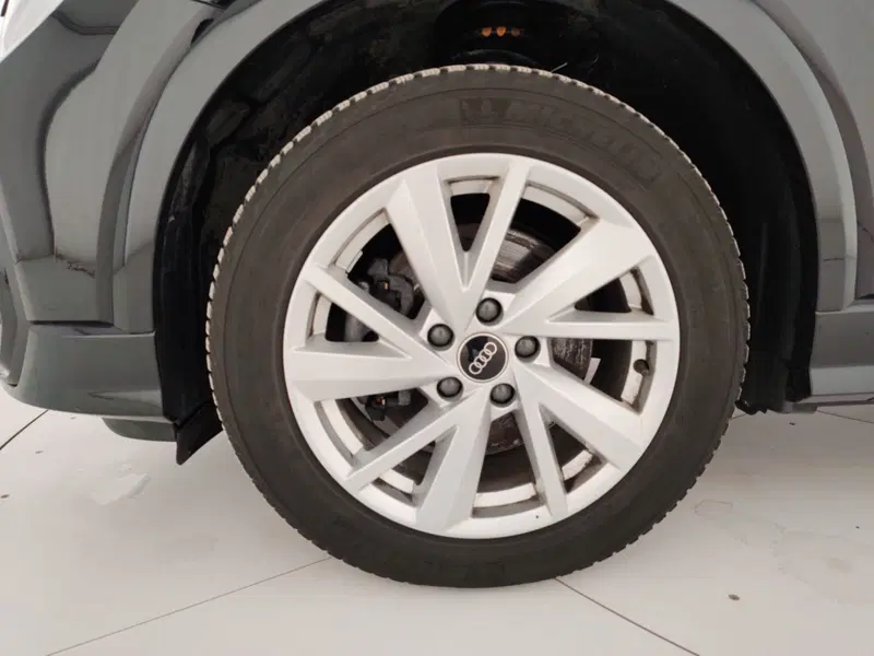 Audi Q2 usata a Massa-Carrara (6)