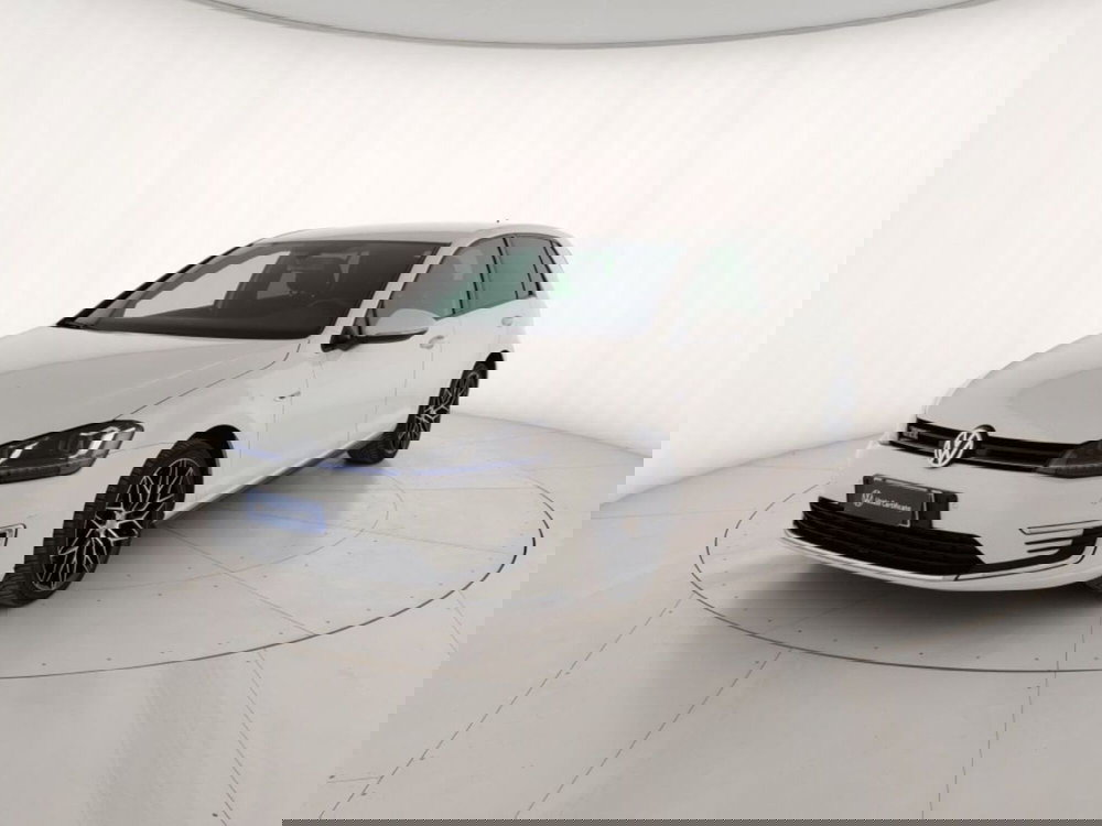 Volkswagen Golf usata a Massa-Carrara
