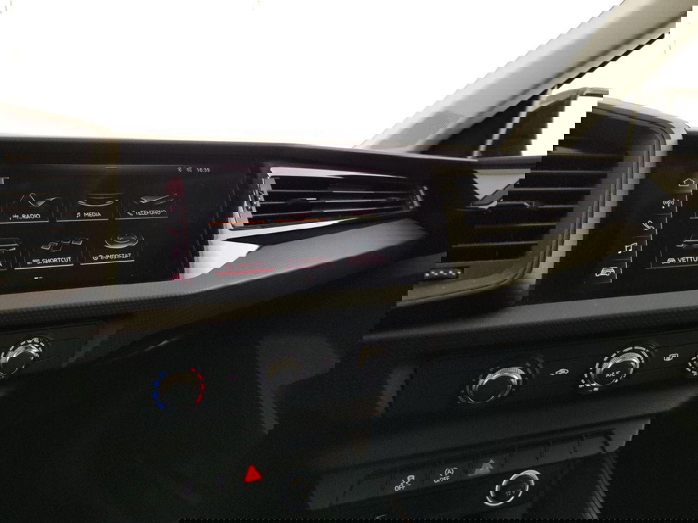 Audi A1 Sportback usata a Massa-Carrara (12)