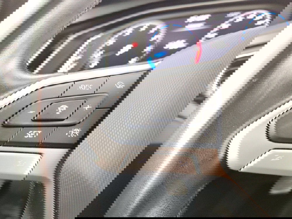 Volkswagen Taigo usata a Massa-Carrara (16)