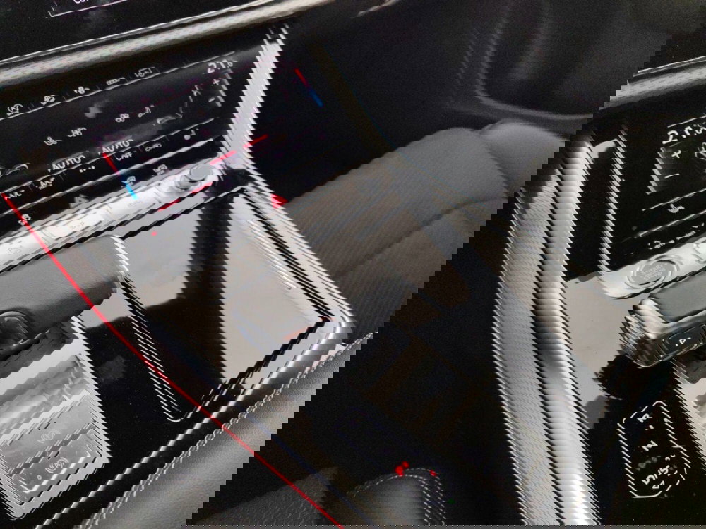 Audi Q8 Sportback usata a Massa-Carrara (12)