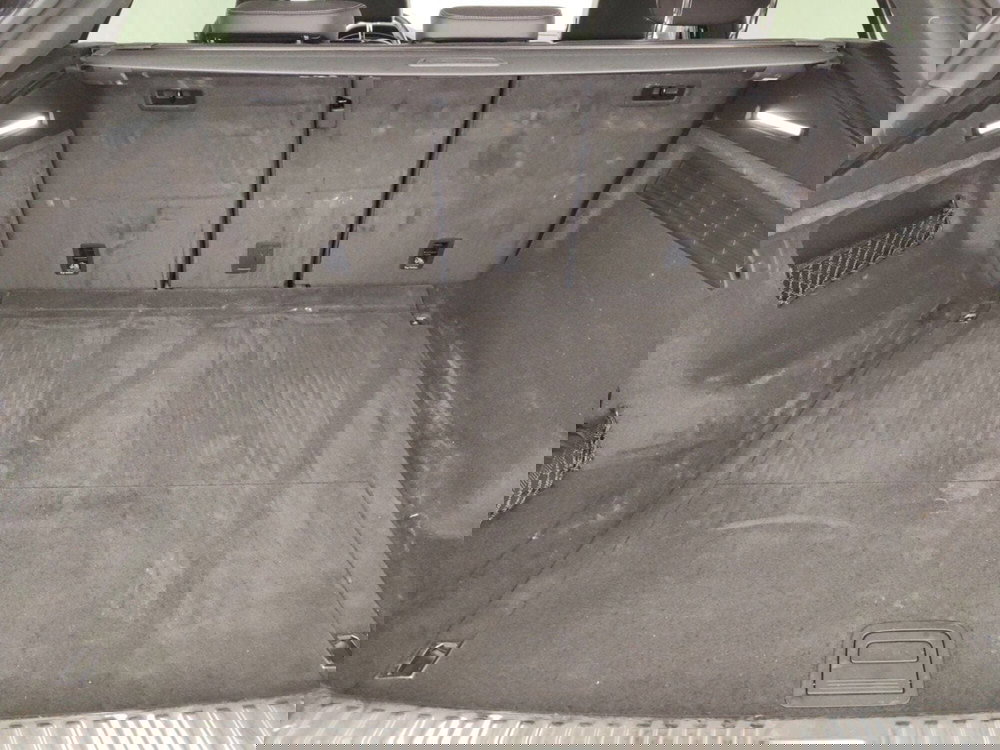 Audi Q8 Sportback usata a Massa-Carrara (17)