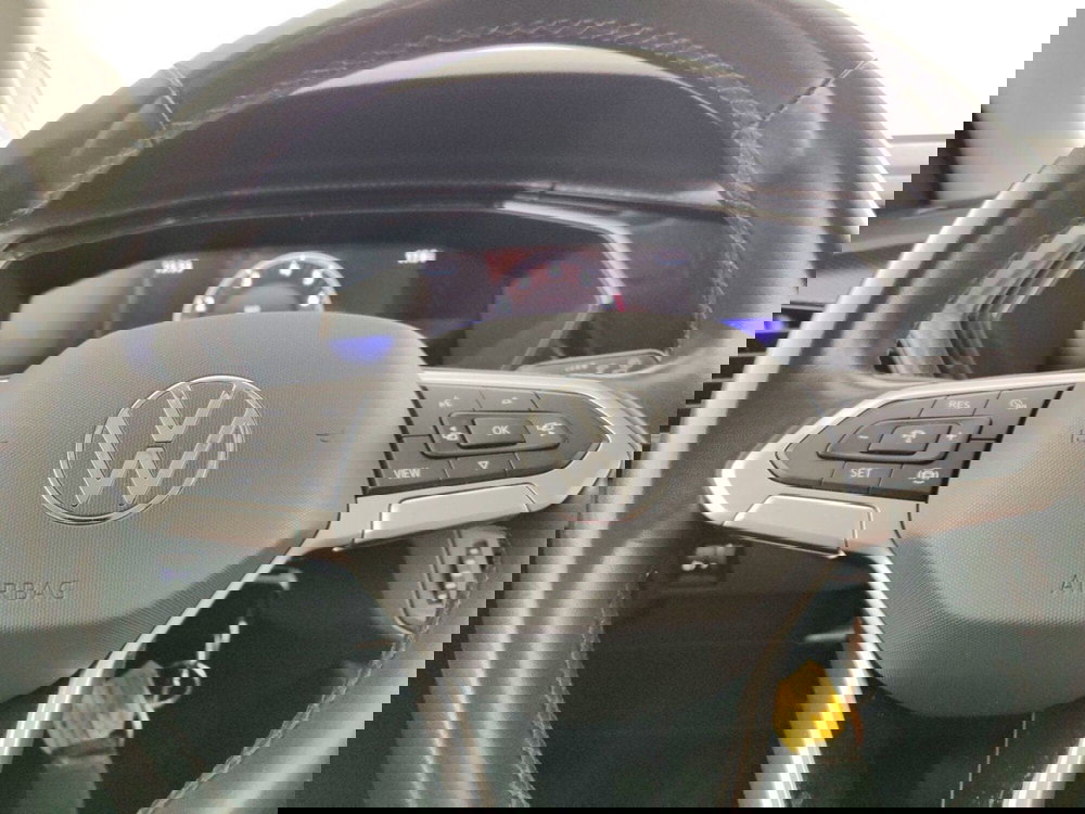 Volkswagen T-Cross usata a Massa-Carrara (12)