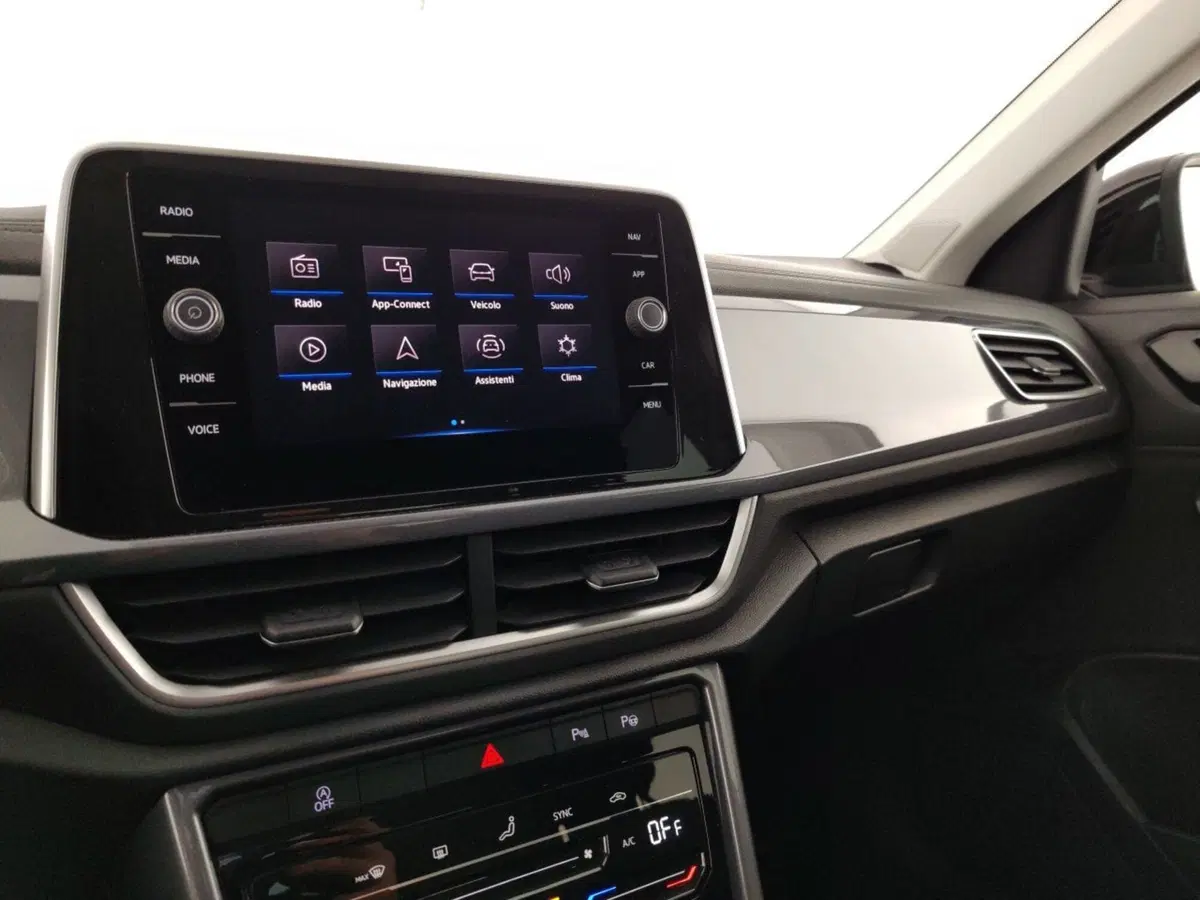 Volkswagen T-Roc usata a Massa-Carrara (12)