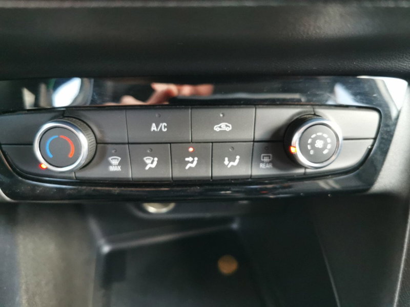 Opel Corsa usata a Taranto (14)