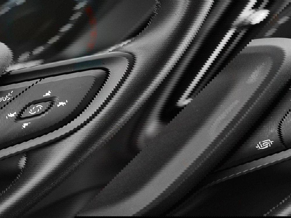 Volvo XC40 usata a Prato (11)