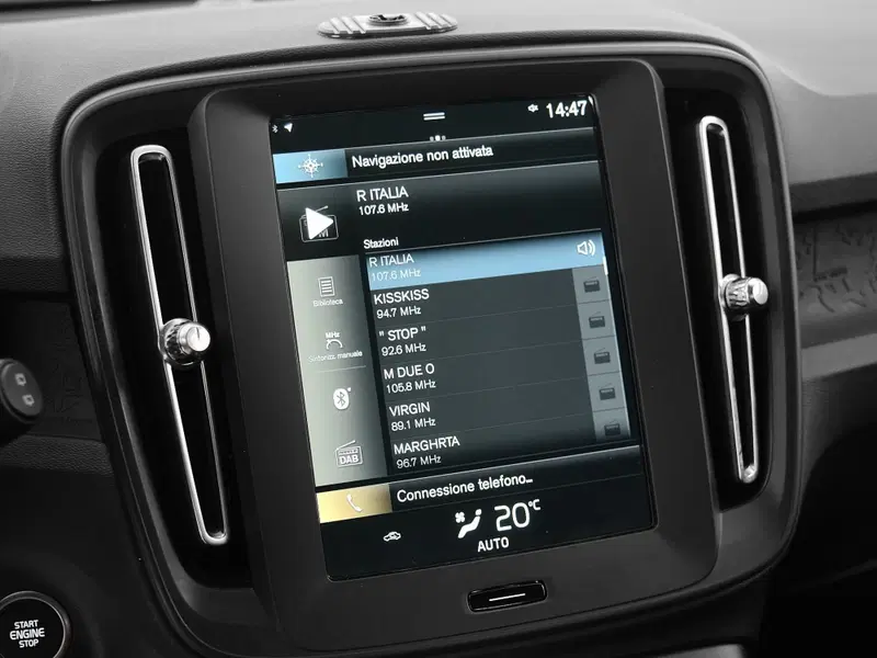 Volvo XC40 usata a Prato (14)