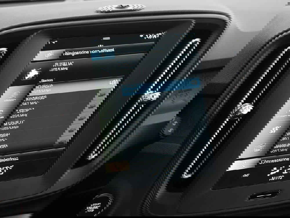 Volvo XC40 usata a Prato (14)