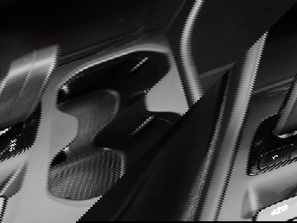 Volvo XC40 usata a Prato (16)