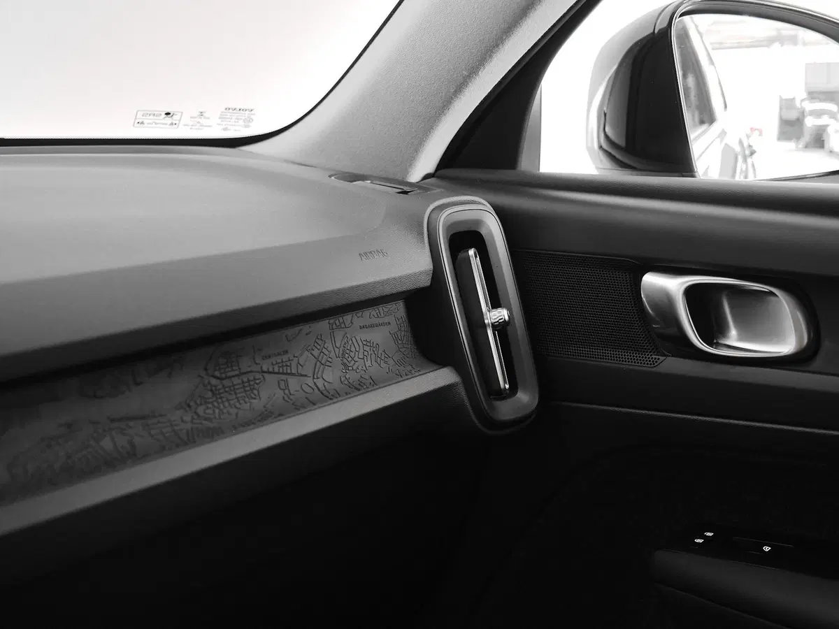 Volvo XC40 usata a Prato (17)