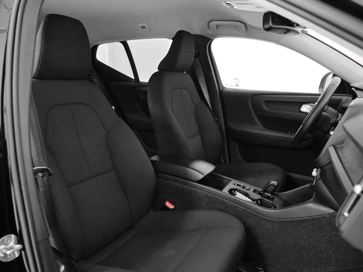 Volvo XC40 usata a Prato (18)