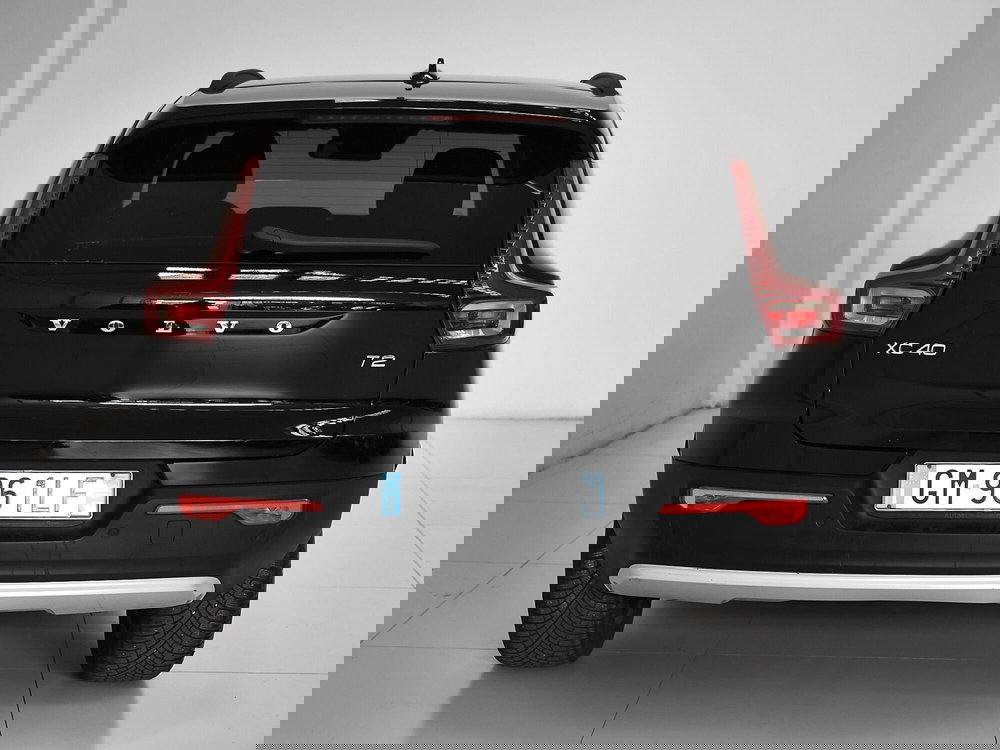 Volvo XC40 usata a Prato (7)