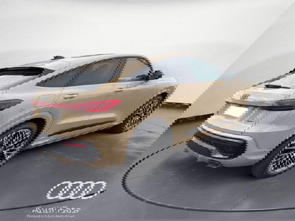 Audi Q5 nuova a Catania (6)