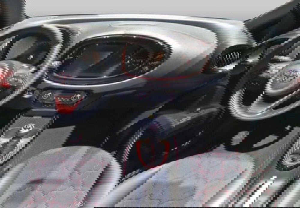 Toyota Aygo X usata a Palermo (12)