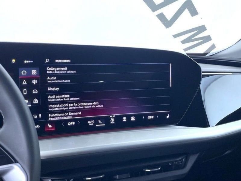 Audi Q5 Sportback nuova a Perugia (12)