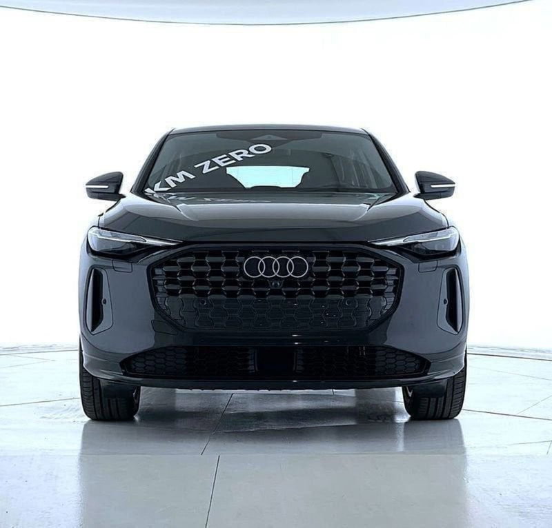 Audi Q5 Sportback nuova a Perugia (4)