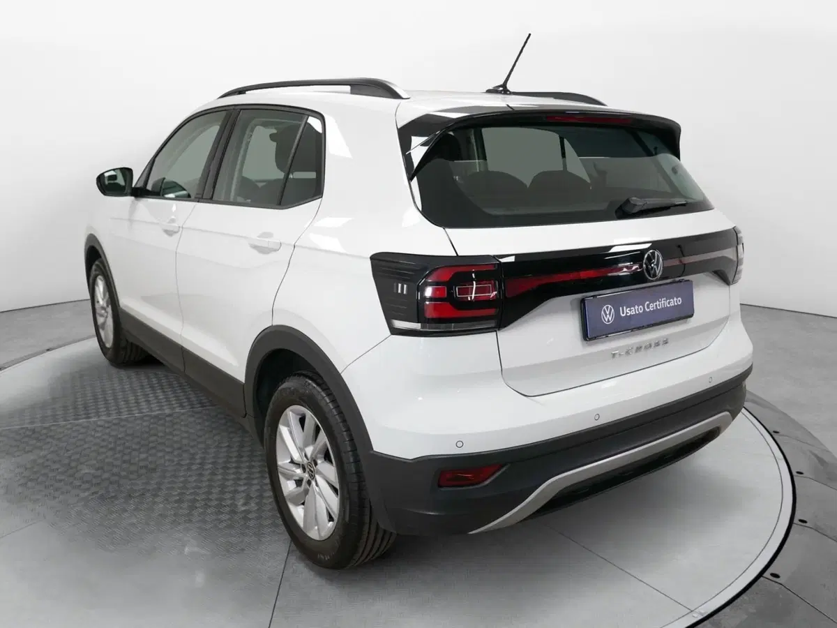 Volkswagen T-Cross usata a Varese (4)