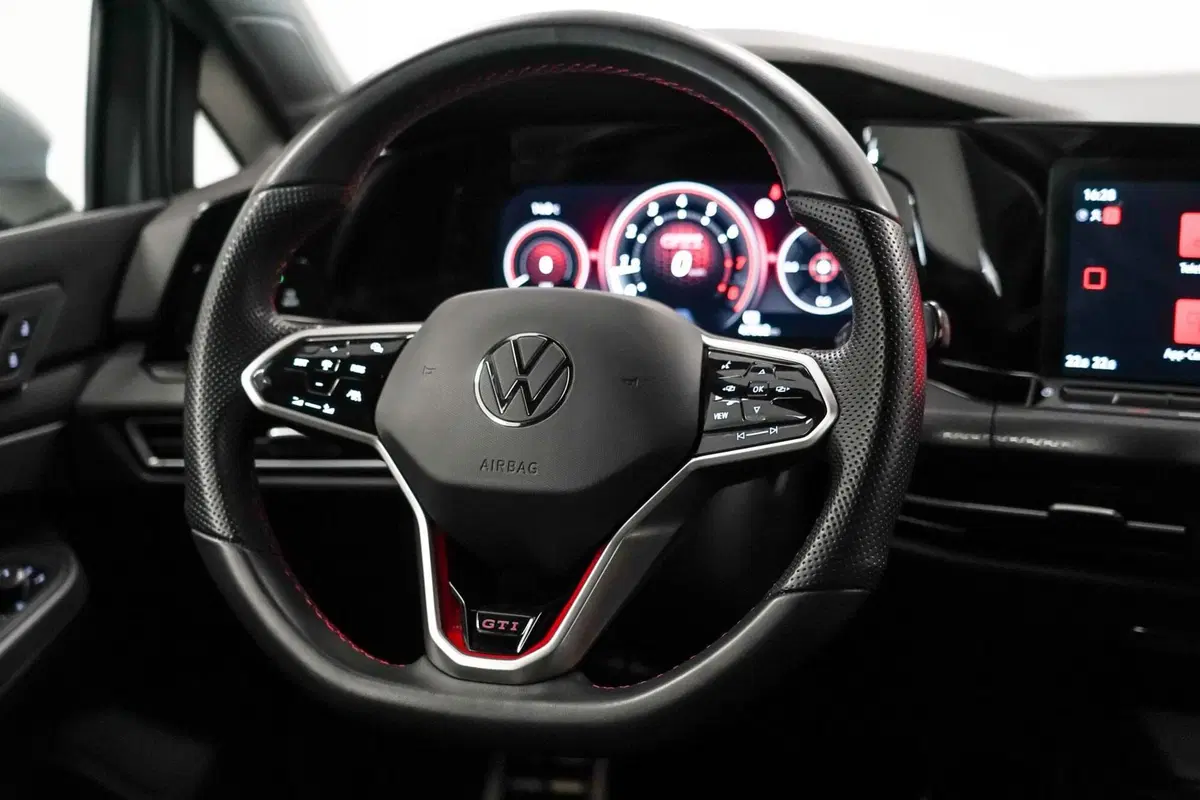 Volkswagen Golf usata a Varese (12)