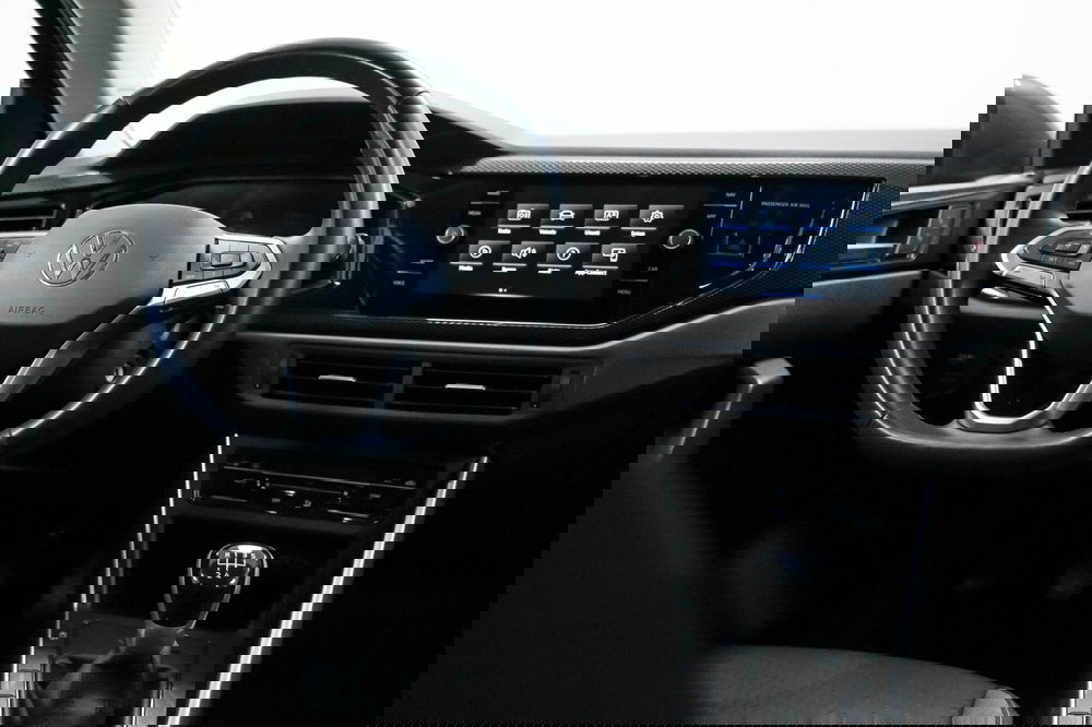 Volkswagen Taigo usata a Varese (11)