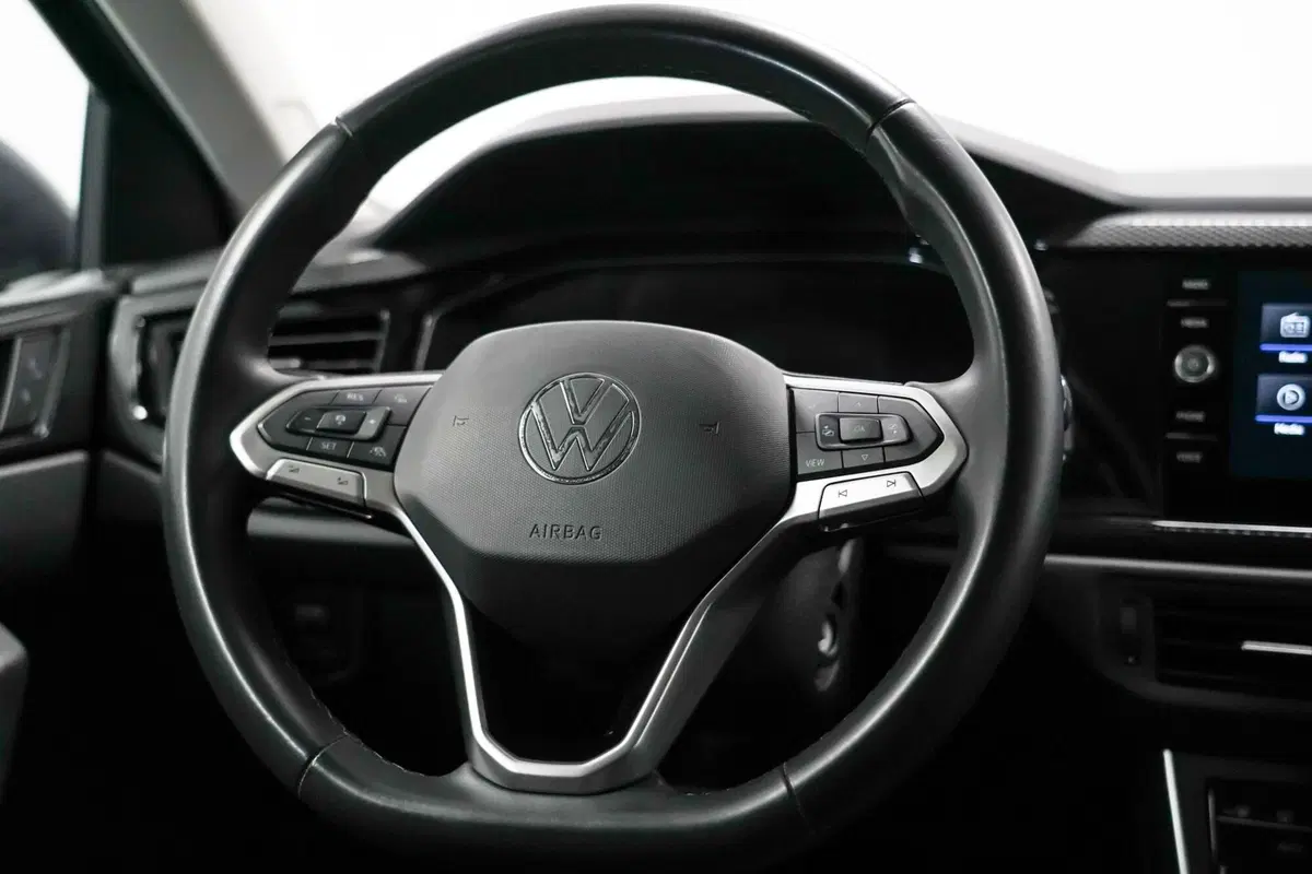 Volkswagen Taigo usata a Varese (12)