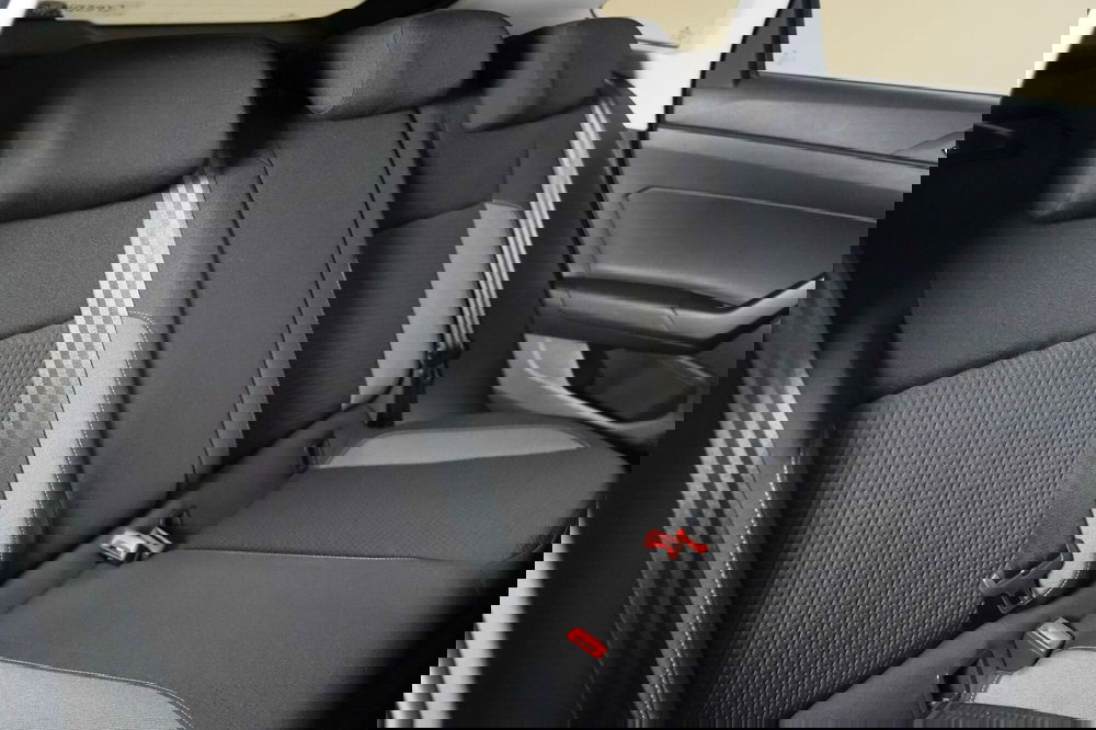 Volkswagen Taigo usata a Varese (14)