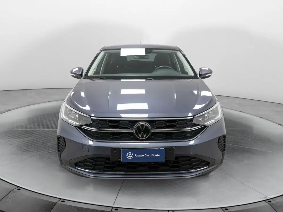 Volkswagen Taigo usata a Varese (2)