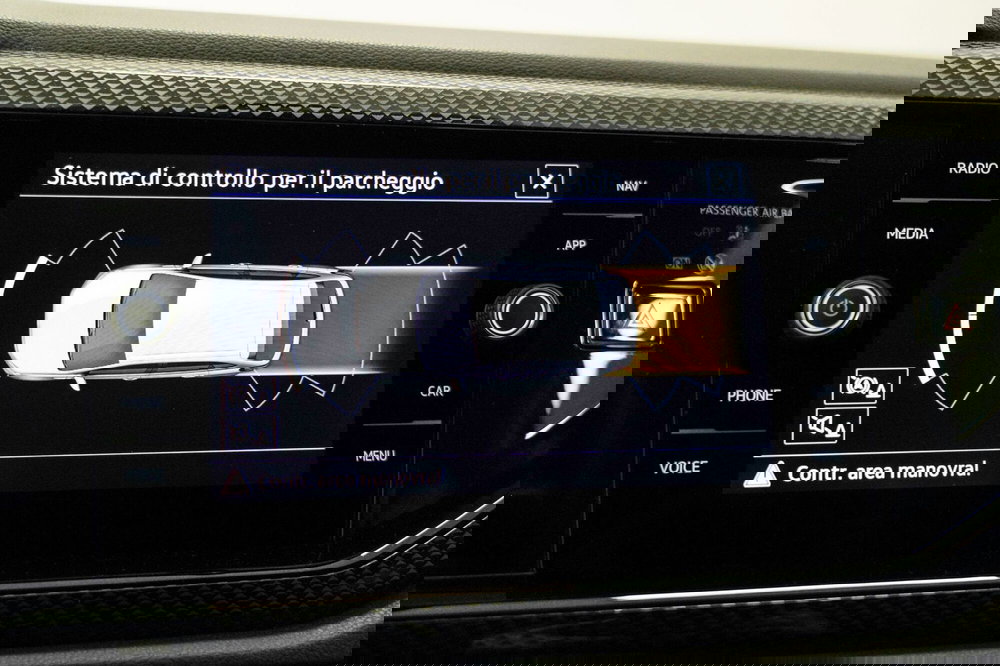 Volkswagen Taigo usata a Varese (17)