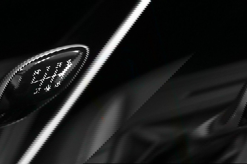 Volkswagen Taigo usata a Varese (19)