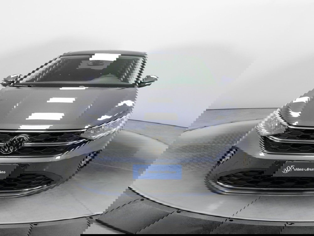 Volkswagen Taigo usata a Varese (2)