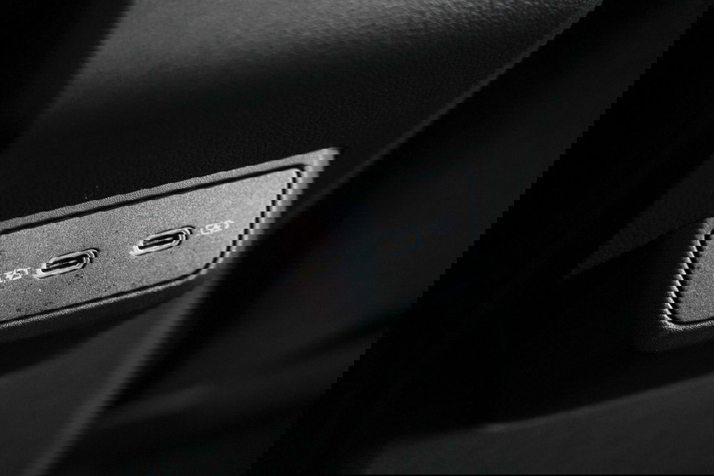 Volkswagen Taigo usata a Varese (20)