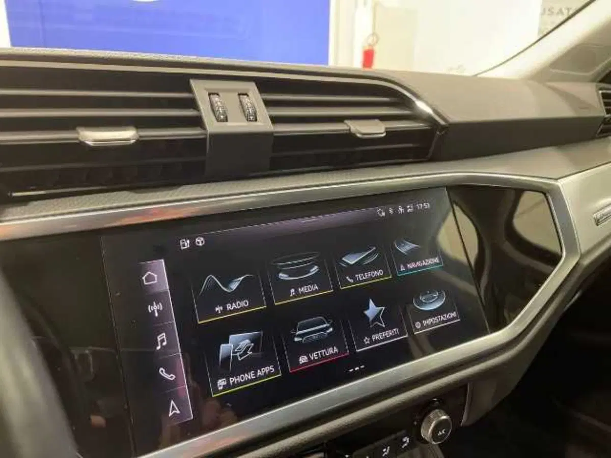Audi Q3 Sportback usata a Pistoia (8)