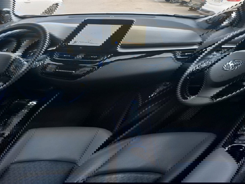 Toyota Toyota C-HR usata a Frosinone (10)