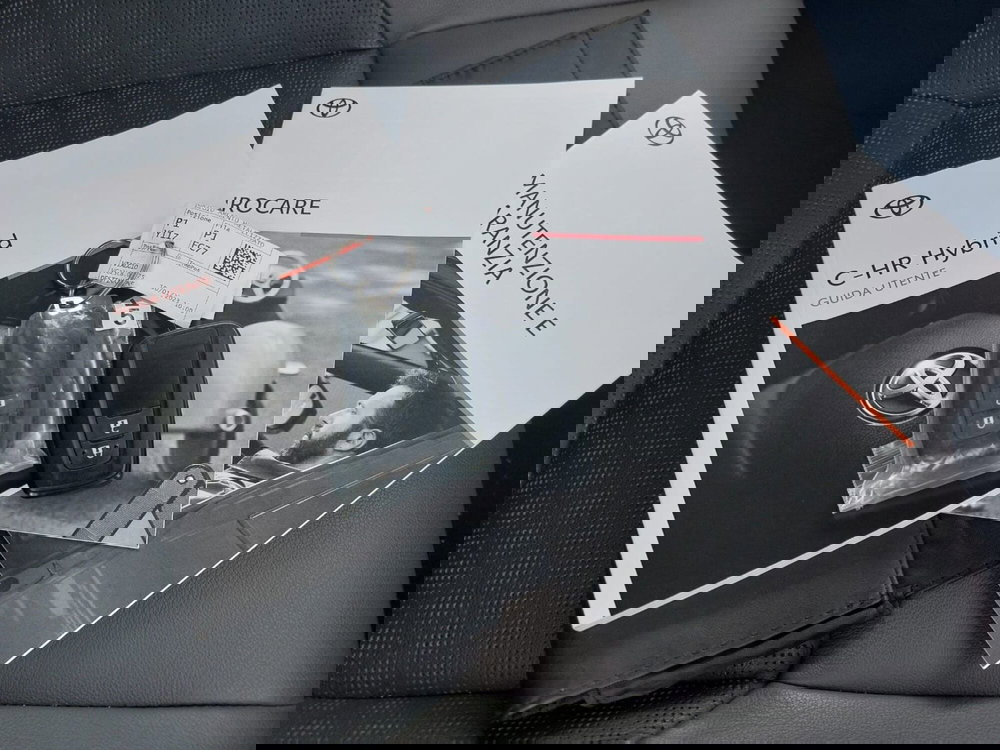 Toyota Toyota C-HR usata a Frosinone (15)