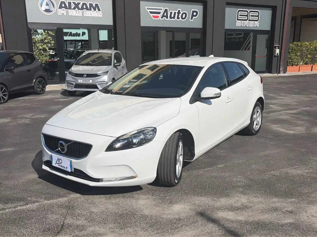 Volvo V40 usata a Lucca