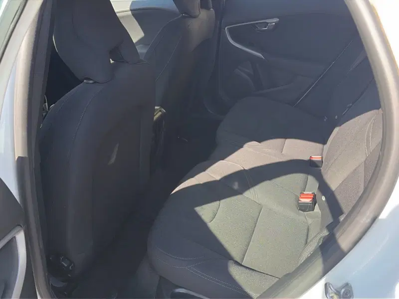 Volvo V40 usata a Lucca (16)