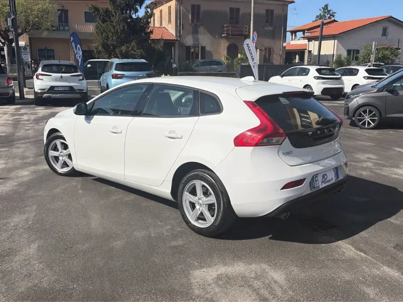 Volvo V40 usata a Lucca (3)