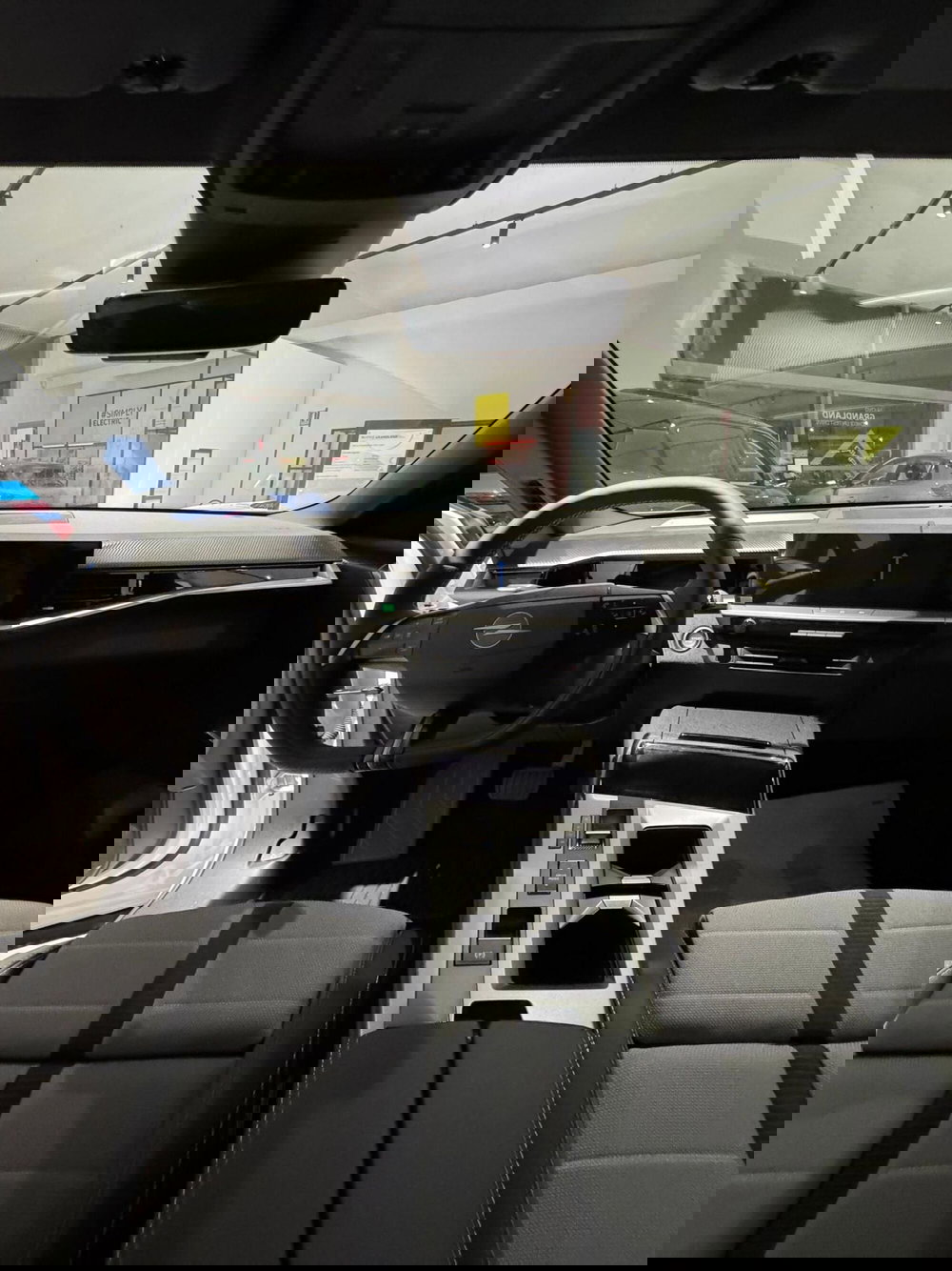 Opel Grandland nuova a Frosinone (14)