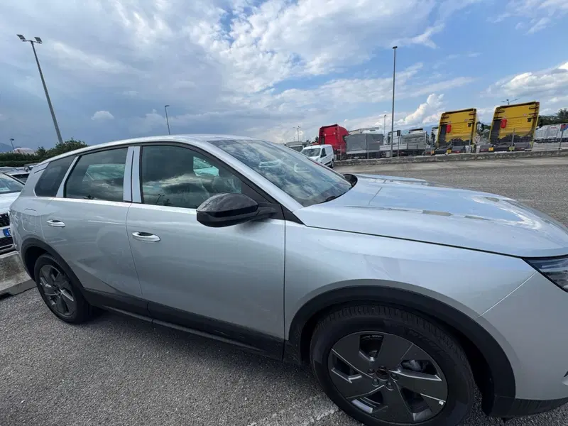 Opel Grandland nuova a Frosinone (4)