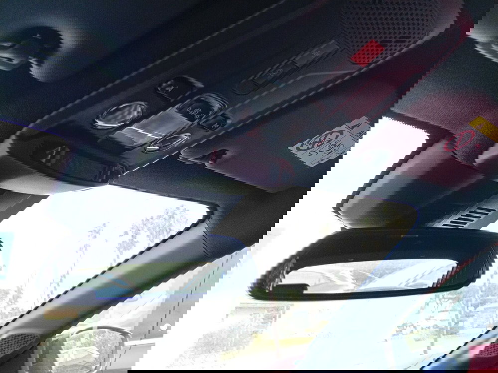 Opel Corsa nuova a Catania (15)