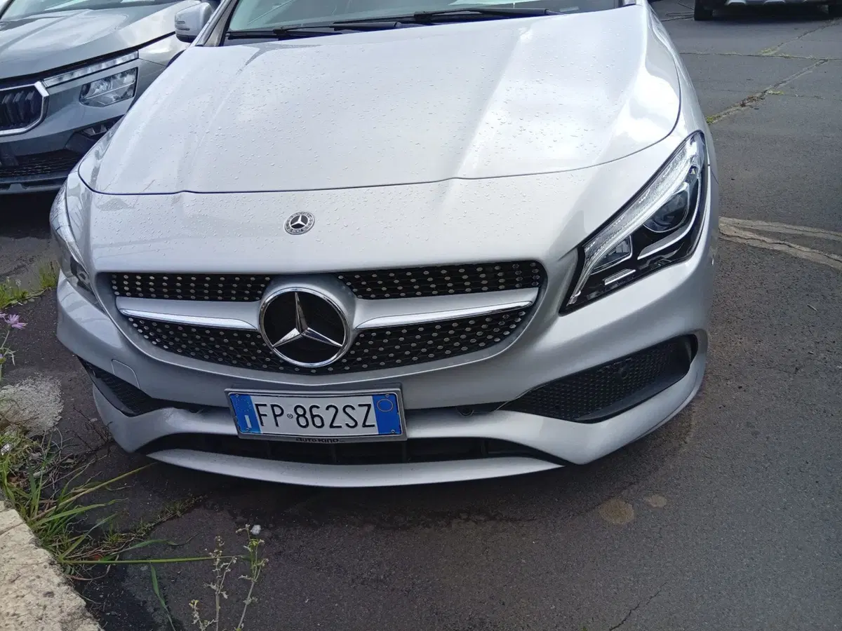 Mercedes-Benz CLA Shooting Brake nuova a Catania