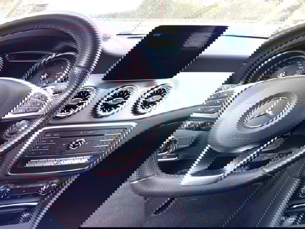 Mercedes-Benz CLA Shooting Brake nuova a Catania (17)