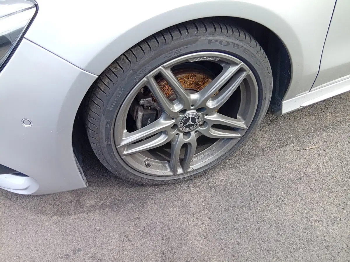 Mercedes-Benz CLA Shooting Brake nuova a Catania (8)