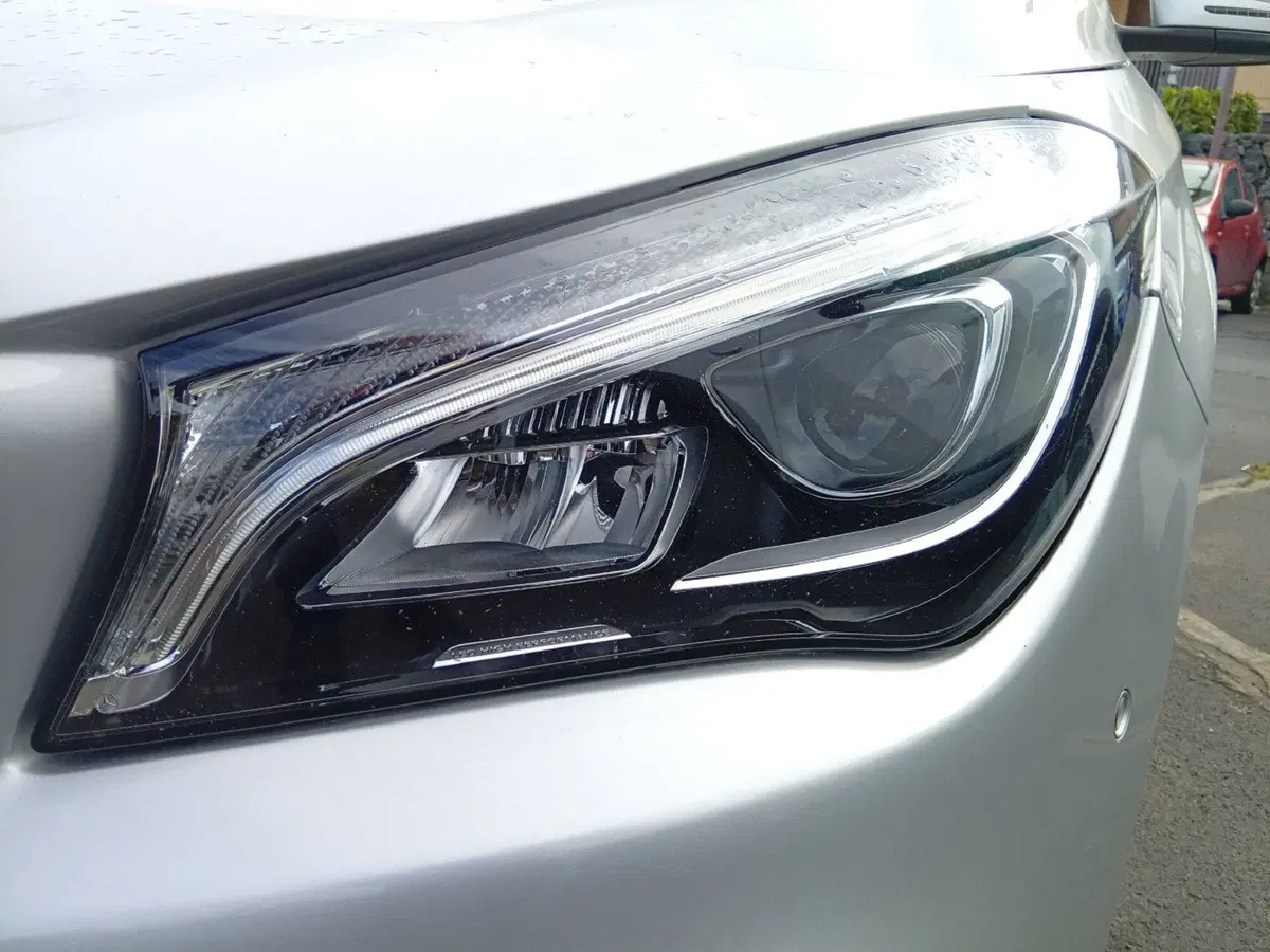 Mercedes-Benz CLA Shooting Brake nuova a Catania (9)